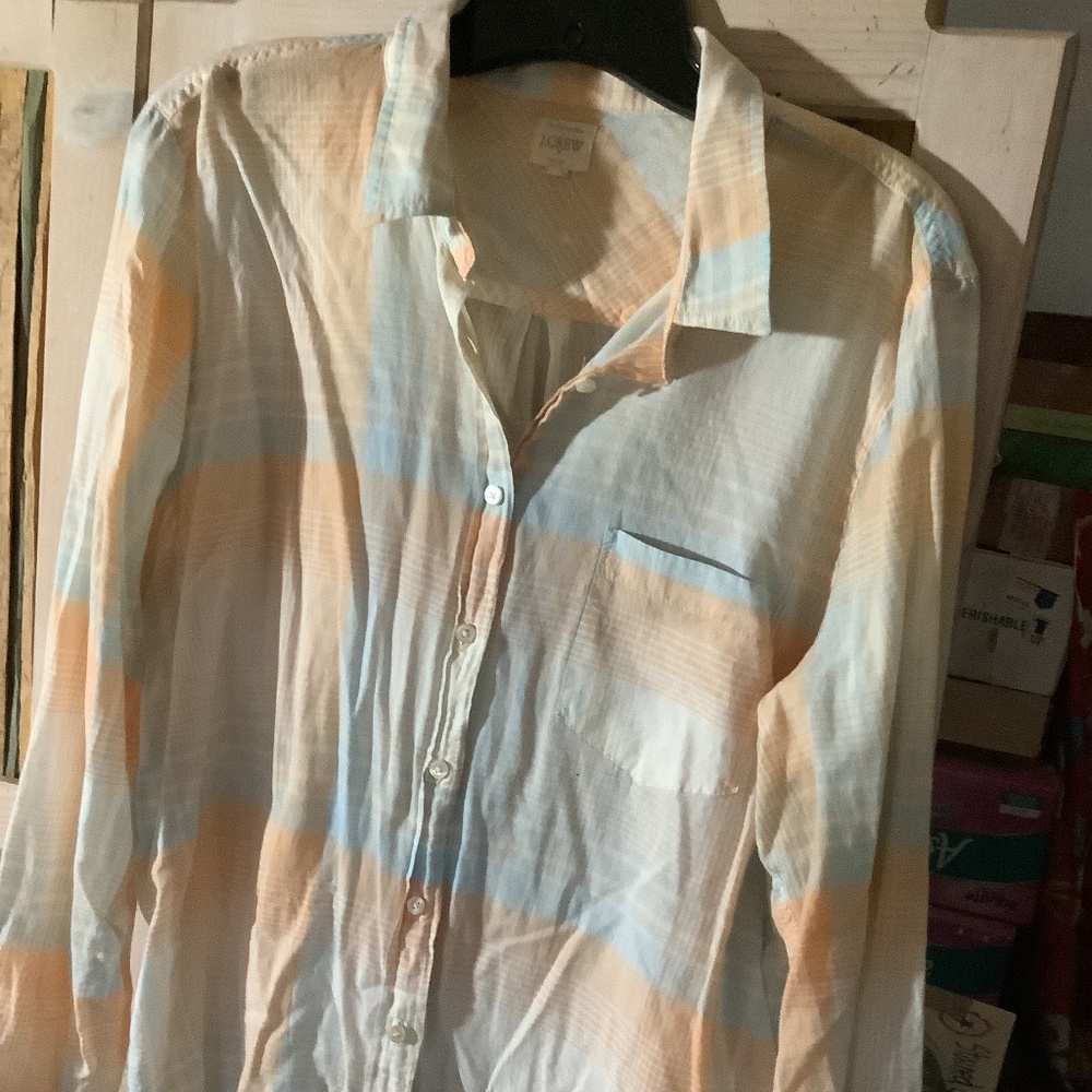 XL womens shirt